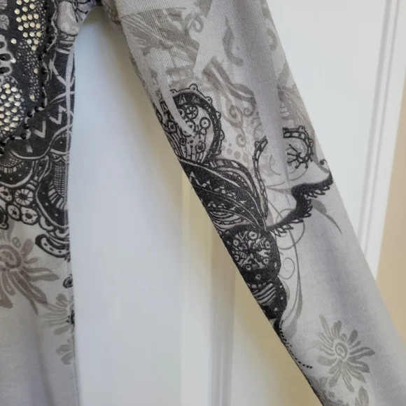 Pinkeli Hooded Embellished Jersey - Picture 9 of 16